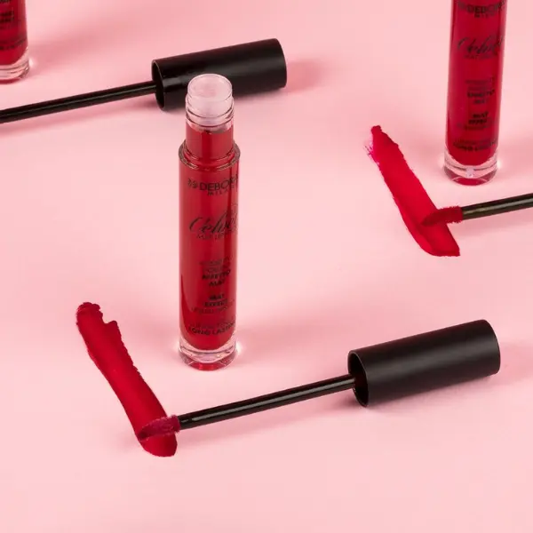 AnyConv.com__pomadka Fluid Velvet Mat Lipstick3.webp