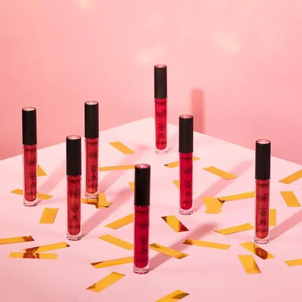 AnyConv.com__pomadka Fluid Velvet Mat Lipstick2.webp