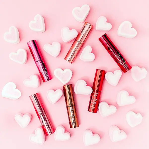 AnyConv.com__Golden Rose KOLORYZUJĄCY BALSAM DO UST GLOW KISS1.webp