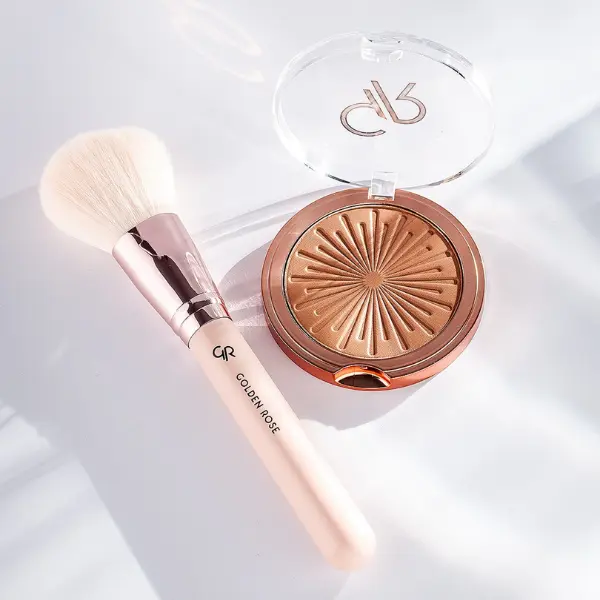 AnyConv.com__BRONZER W PUDRZE DO TWARZY GOLDEN ROSE SUN BRIGHT_#03 golden bronze GR11111.webp