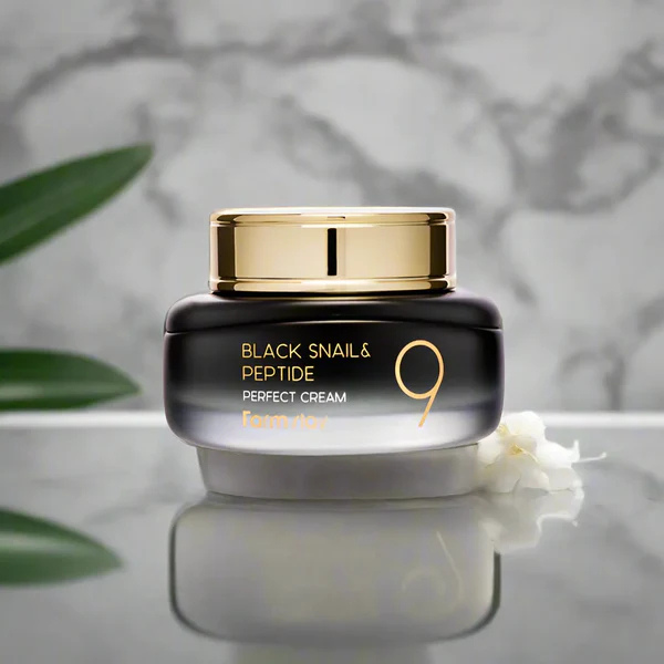 Krem do twarzy FARMSTAY BLACK SNAIL & PEPTIDE9 PERFECT Cream 55ml_8809639172483.1.webp
