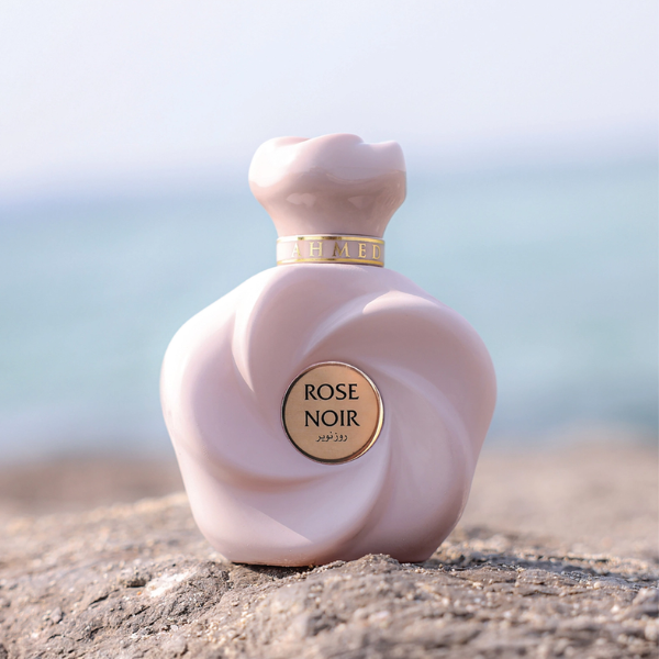 rose-noir.webp
